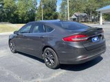 Used 2018 Ford Fusion SE w/ Equipment Group 201A image 2