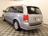 Used 2019 Dodge Grand Caravan SXT image 3