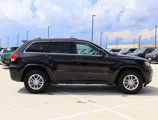Used 2019 Jeep Grand Cherokee Laredo image 5