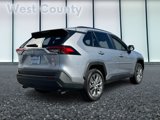 Used 2021 Toyota RAV4 XLE Premium image 4