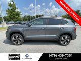 New 2024 Volkswagen Taos SE image 4