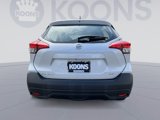 Used 2018 Nissan Kicks SV image 5