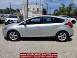 Used 2013 Ford Focus SE w/ SE Winter Pkg image 2