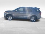 Used 2013 Ford Explorer XLT image 2