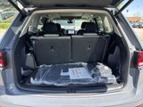 New 2025 Volkswagen Atlas SE image 4