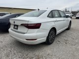 Used 2021 Volkswagen Jetta SE image 2