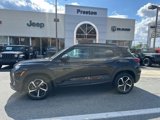 Used 2021 Chevrolet TrailBlazer RS w/ Sun and Liftgate Package image 2