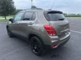 Used 2022 Chevrolet Trax LT w/ Sport Edition image 5