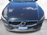 Used 2020 Volvo V60 T5 Cross Country w/ Protection Package Premier image 3
