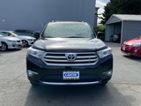 Used 2013 Toyota Highlander Plus image 2