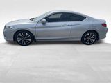 Used 2017 Honda Accord EX-L image 2