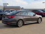 Used 2016 Hyundai Santa Fe Limited w/ Option Group 04 image 4