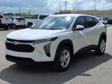 New 2025 Chevrolet Trax LS image 2