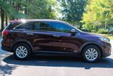 Used 2019 Kia Sorento LX image 6