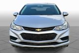 Used 2017 Chevrolet Cruze L image 3
