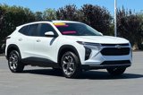 Used 2025 Chevrolet Trax LT image 2
