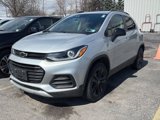 Used 2022 Chevrolet Trax LT w/ Redline Edition image 2