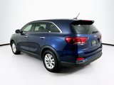 Used 2019 Kia Sorento LX image 5