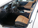 New 2025 Lexus ES 300h w/ Premium Package image 4