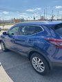 Used 2020 Nissan Rogue Sport SV image 2
