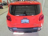 Used 2019 Jeep Renegade Trailhawk image 6