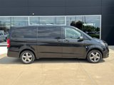 Used 2018 Mercedes-Benz Metris Passenger image 2
