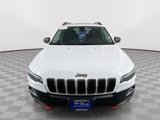 Used 2019 Jeep Cherokee Trailhawk image 3