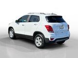 Used 2018 Chevrolet Trax LT w/ LT Convenience Package image 3