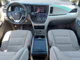 Used 2015 Toyota Sienna LE image 3