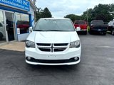 Used 2019 Dodge Grand Caravan GT image 3