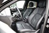 Used 2025 Porsche Macan image 5