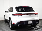 Used 2025 Porsche Macan image 3