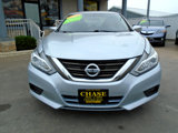 Used 2017 Nissan Altima 2.5 SV image 2