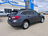 Used 2015 Subaru Outback 2.5i Premium image 2