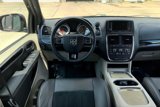 Used 2017 Dodge Grand Caravan SXT image 5