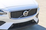 Used 2024 Volvo V60 B5 Cross Country Plus w/ Protection Package Premier image 5