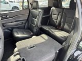 Used 2019 GMC Acadia SLT w/ Black Edition image 4