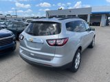 Used 2017 Chevrolet Traverse LT w/ Style and Technology Package image 5