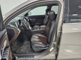 Used 2011 Chevrolet Equinox LT w/ Chrome Appearance Package image 2