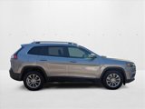 Certified 2019 Jeep Cherokee Latitude w/ Popular Appearance Group image 4