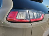 Used 2019 Jeep Cherokee Limited w/ Technology Group image 5