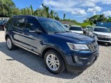 Used 2016 Ford Explorer XLT image 3