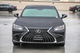 Used 2023 Lexus ES 300h w/ Premium Package image 2