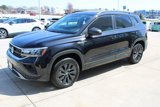 Certified 2022 Volkswagen Taos S image 3