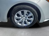 Used 2022 Toyota Corolla LE image 4