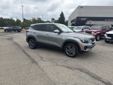 Used 2023 Kia Seltos LX image 3