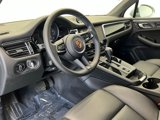 Certified 2022 Porsche Macan image 4