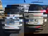 New 2025 Jeep Grand Cherokee L Altitude image 4