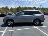 Used 2020 Nissan Pathfinder SL image 4