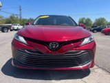 Used 2018 Toyota Camry XLE image 2